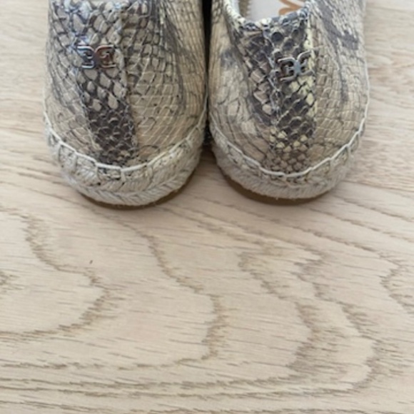 Sam Edelman Snake Print Slip On - Picture 5 of 5